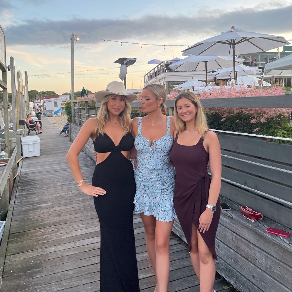 Meet your Posher, Samantha